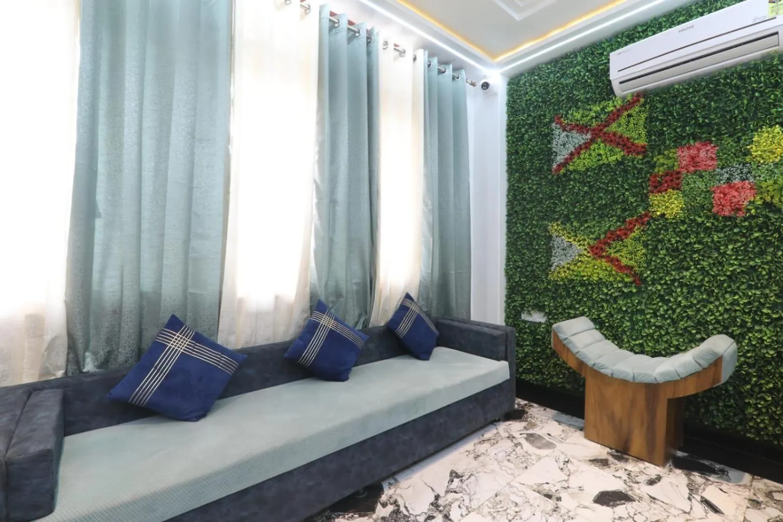 ורנאסי Hotel Rudra Inn הודו