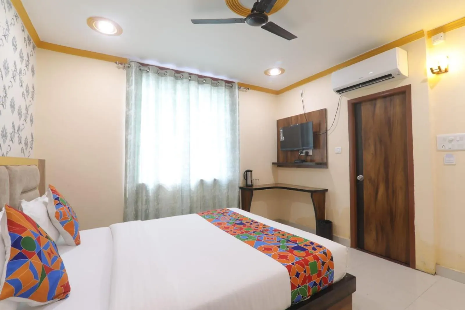 ורנאסי Hotel Rudra Inn הודו